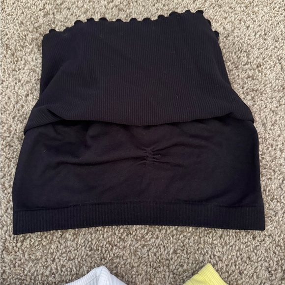 Set Bundle Lot Of Tank Tops Cropped Women’s Juniors Size Small Medium ￼ - Picture 8 of 8